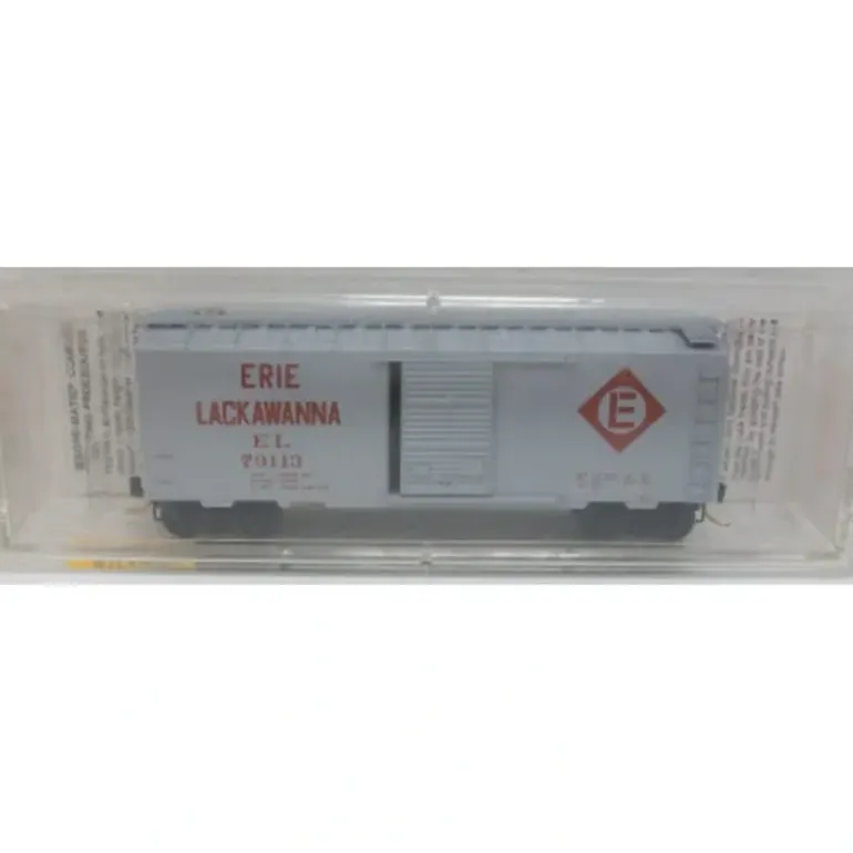 Micro-Trains 02000360 N Erie Lackawanna 40' Single Door Boxcar #73113 - Model Train Junction: Quality Parts and Art Supplies