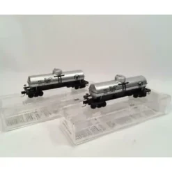Micro-Trains 93-34 N Scale Belmont Shore Lines Tank Cars (Set of 2) MT/Box - Model Train Junction: Quality Parts and Art Supplies