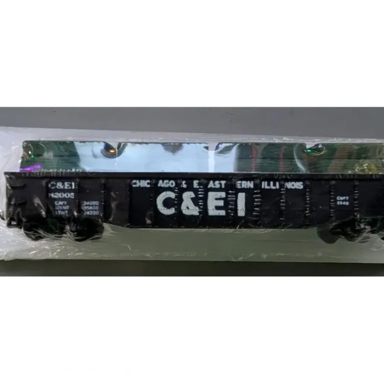 Micro-Trains 42005 N Scale C&EI Freight Car w/Load - Model Train Junction: Quality Parts and Art Supplies