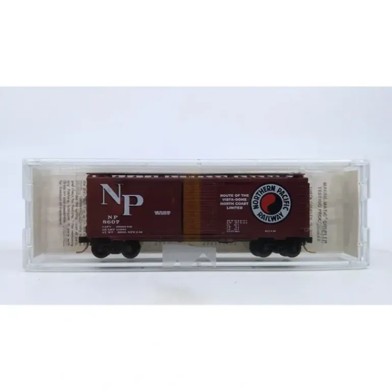 Micro-Trains 83-06 N Scale Northern Pacific Boxcar #8607 NIB - Model Train Junction: Quality Parts and Art Supplies