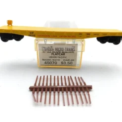 Micro-Trains 04500070 N Union Pacific 50' Fishbelly Side Flatcar #58290 LN/Box - Model Train Junction: Quality Parts and Art Supplies
