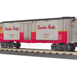 MTH 30-74616 CP 40' Window Mint Boxcar w/Gold - Model Train Junction: Quality Parts and Art Supplies