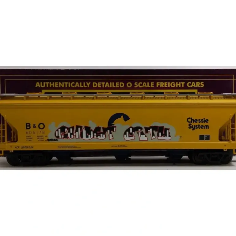 MTH 20-97697 O Gauge Chessie 3-Bay Centerflow Hopper Car #606178 - Model Train Junction: Quality Parts and Art Supplies