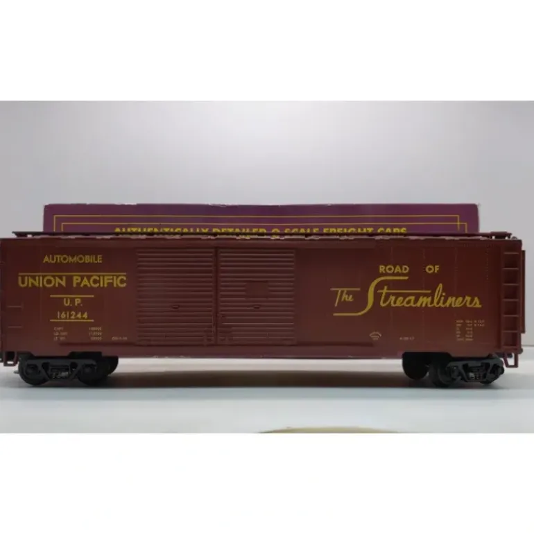 MTH 20-93012 O Gauge Union Pacific 50' Double Door Boxcar #161244 LN/Box - Model Train Junction: Quality Parts and Art Supplies