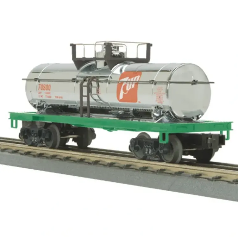 MTH 30-73269 O Gauge 7UP Tank Car #70800 - Model Train Junction: Quality Parts and Art Supplies