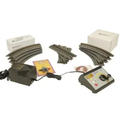 MTH 40-1071 Power & Track Pack - Model Train Junction: Quality Parts and Art Supplies