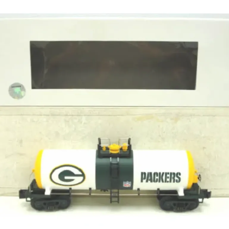 MTH 30-4130B NFL Green Bay Packers Tank Car - Model Train Junction: Quality Parts and Art Supplies