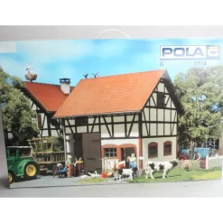 Pola 1713 G Scale Tool House Kit - Model Train Junction: Quality Parts and Art Supplies