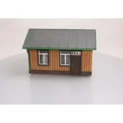 Pola 902 Waiting Room Assembled Building - Model Train Junction: Quality Parts and Art Supplies
