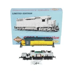 Proto 2000 23079 HO Chicago & North Western GP30 Diesel Locomotive #812 LN/Box - Model Train Junction: Quality Parts and Art Supplies