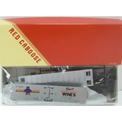 Red Caboose 6000 Scatena Bros. Wine Reefer Car - Model Train Junction: Quality Parts and Art Supplies