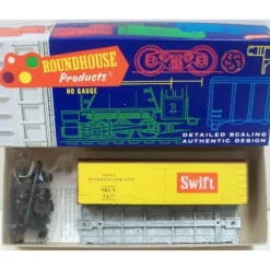 Roundhouse 3181 HO Swift 36' Meat Reefer Kit (Yellow) - Model Train Junction: Quality Parts and Art Supplies