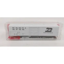 Roundhouse 8434 N Scale Burlington Northern Box Car Kit #9316 NIB - Model Train Junction: Quality Parts and Art Supplies