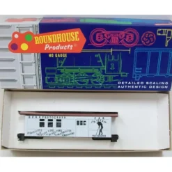 Roundhouse MDC3108 Union Pacific Photo Pass.Car Kit - Model Train Junction: Quality Parts and Art Supplies