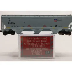 Scale Trains SXT31429 N Union Pacific Gunderson 5188 Covered Hopper Car #95629 LN/Box - Model Train Junction: Quality Parts and Art Supplies