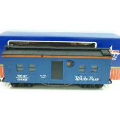 USA Trains 1838 G White Pass Bunk Car - Model Train Junction: Quality Parts and Art Supplies