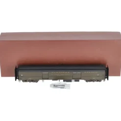 W & R HO BRASS Northern Pacific Baggage Car #1500-#1515 Painted Pullman Green LN/Box - Model Train Junction: Quality Parts and Art Supplies