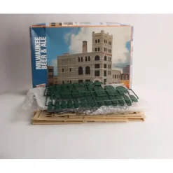 Walthers 933-3024 HO Milwaukee Beer & Ale Structure Kit - Model Train Junction: Quality Parts and Art Supplies