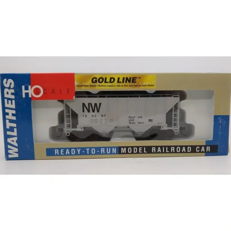 Walthers 932-5386 HO N&W Trinity 100T Cement Covered Hopper #180297 - Model Train Junction: Quality Parts and Art Supplies