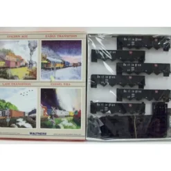 Walthers 932-4937 HO Scale Chicago Bulington & Quincy Quad Hopper 6-Pack - Model Train Junction: Quality Parts and Art Supplies