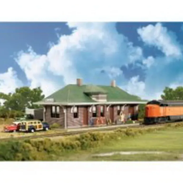 Walthers 933-3818 Pella Depot N Scale Kit - Model Train Junction: Quality Parts and Art Supplies