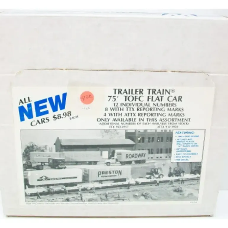 Walthers 932-53A 75' TOFC Flat Car Trailer Train Set - Model Train Junction: Quality Parts and Art Supplies