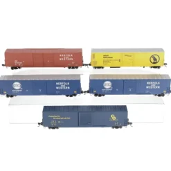 Walthers & Other HO Assorted Boxcars [5] VG - Model Train Junction: Quality Parts and Art Supplies