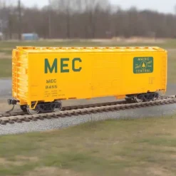 Walthers Mainline, 910-2258, HO Scale, 40' AFC 1944 Box Car, Main Central, #8450 - Model Train Junction: Quality Parts and Art Supplies