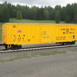 Walthers Mainline, HO Scale, 910-1830, 50' ACF Exterior Post Box Car, Green Bay and Western, #7507 - Model Train Junction: Quality Parts and Art Supplies