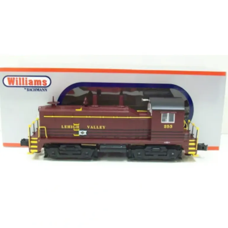Williams 21607 Lehigh Valley NW2 Powered Diesel Locomotive - Model Train Junction: Quality Parts and Art Supplies