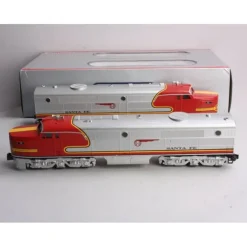 Williams 22601 O Gauge Santa Fe PA-1 AA Diesel Engine Set - Model Train Junction: Quality Parts and Art Supplies
