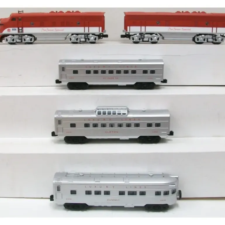Williams 00301 Texas Special F3 AB O Gauge Diesel Passenger Train Set - Model Train Junction: Quality Parts and Art Supplies