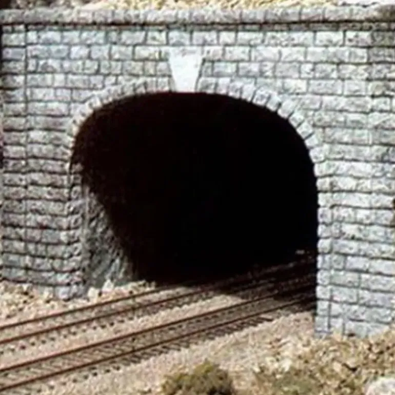 Woodland Scenics C1157 N Cut Stone Double Portal 4"W x 2-13/16"H Ea. (Pack of 2) - Model Train Junction: Quality Parts and Art Supplies