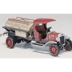 Woodland Scenics D242 HO Scenic Details Diamond T Tank Truck Kit - Model Train Junction: Quality Parts and Art Supplies