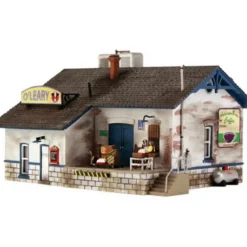 Woodland Scenics PF5185 HO O'Leary Dairy Distribution Pre-Fab Building Kit - Model Train Junction: Quality Parts and Art Supplies