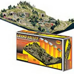 Woodland Scenics ST1483 HO Grand Valley Layout Kit - Model Train Junction: Quality Parts and Art Supplies