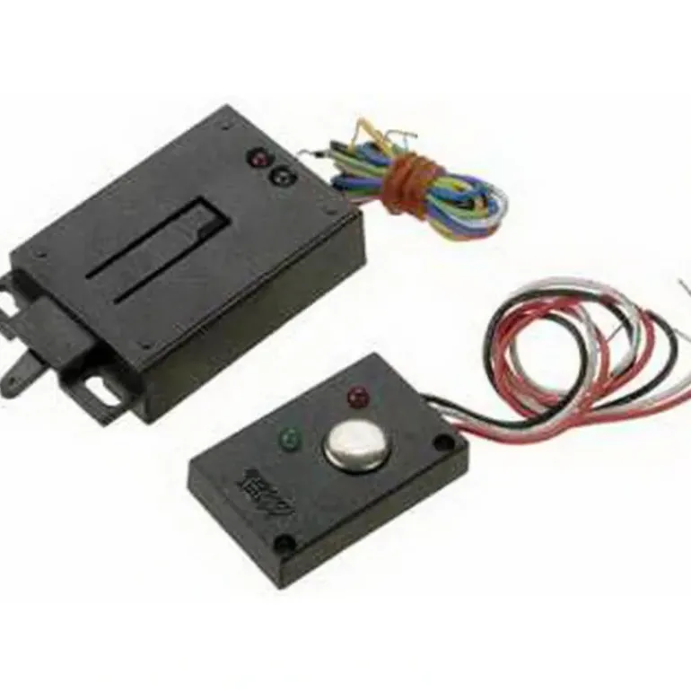 Z-Stuff DZ-2500 Slow Motion TMCC Capable Switch Machine & Remote Controller - Model Train Junction: Quality Parts and Art Supplies